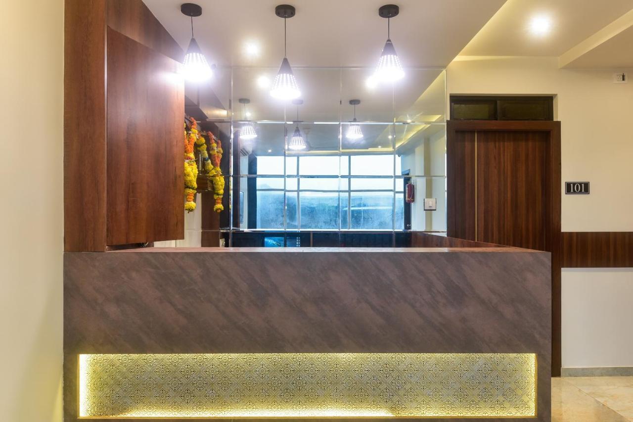 Oyo Shubham Residency Hotel Bhiwandi Bagian luar foto